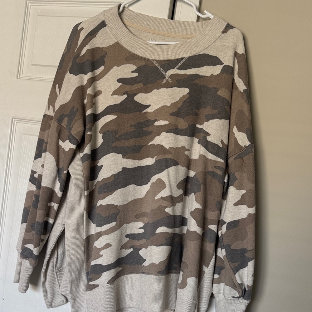 aerie Women's Camo Crewneck Sweater - Brown & Cream